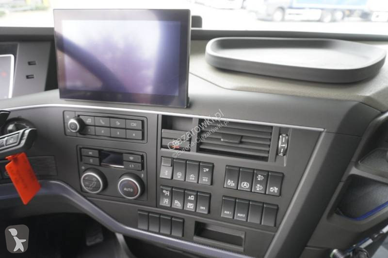 Kamion Volvo 500