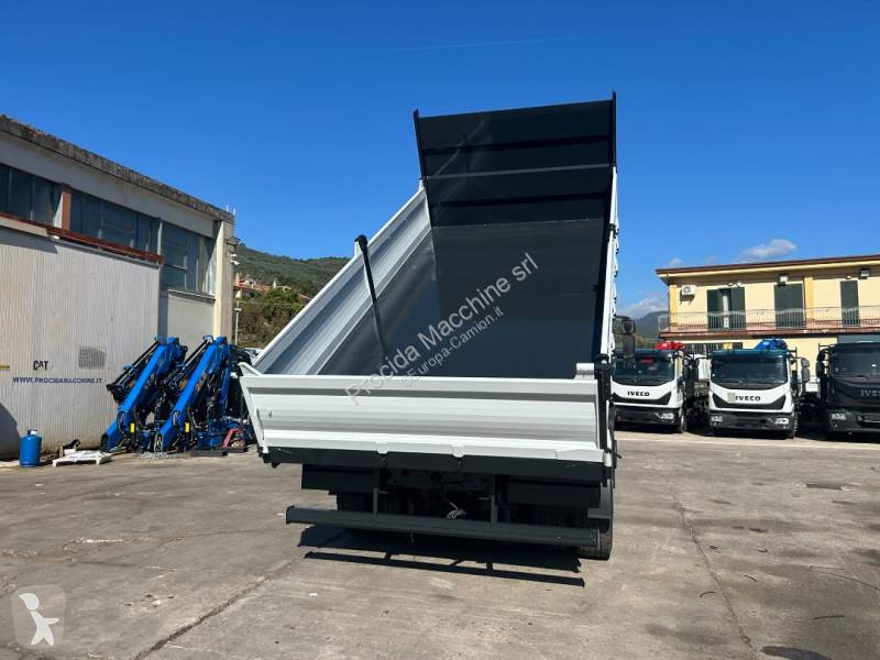 Lastbil Iveco 180E32