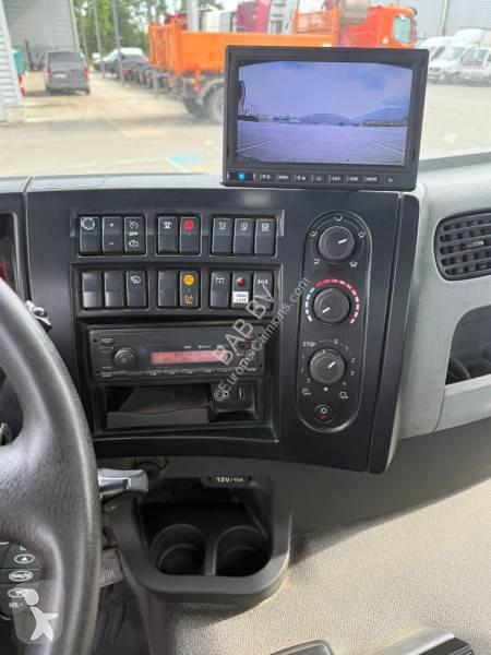 Renault 320 truck