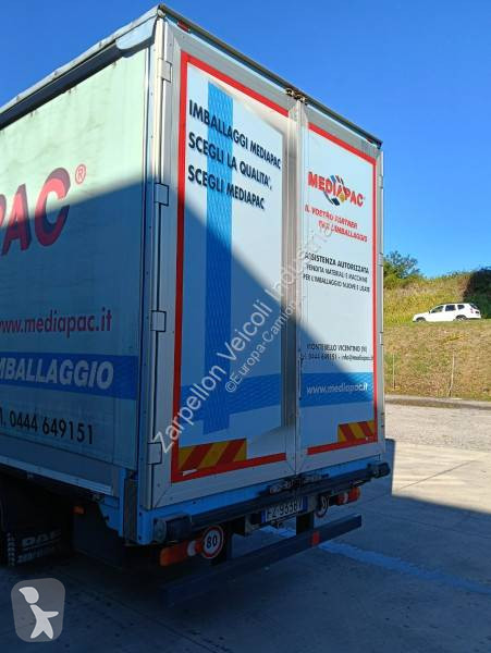 Kamion DAF 210