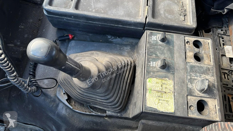 Mercedes SK (V6 / BOITE MANUELLE / LAMES /...