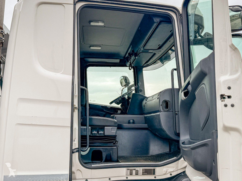Kamion Scania 440 Kipper 5,00m * 3 Seiten * 6x4...