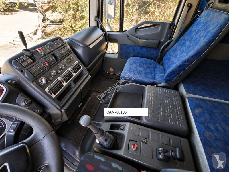 Iveco 150E28 Semitautliner + Dhollandia |...