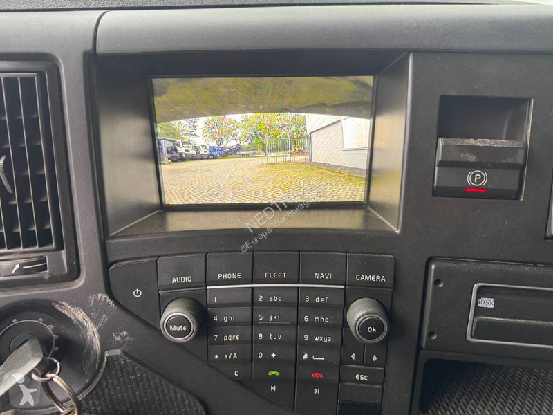 Kamion Volvo 460 2020