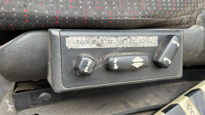 Kamion Volvo - 420 (MANUAL GEARBOX / BOITE...