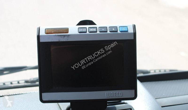 شاحنة Iveco 100 E 19
