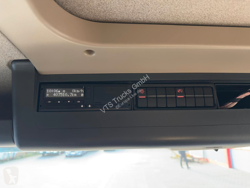 Kamion MAN 10.220 4x2 BL Koffer/LBW/EBA/LGS