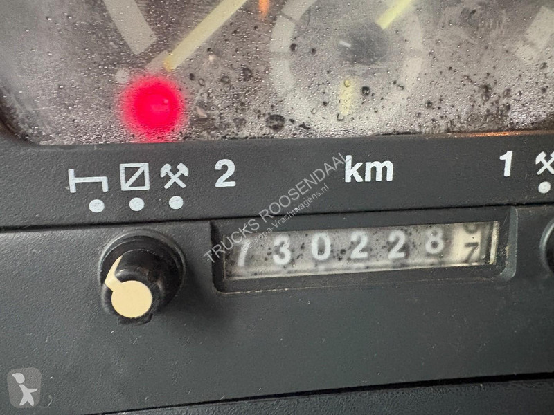 Kamion Scania 94 G + oadlift + Manual + Euro 2