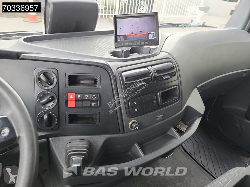 Kamion Mercedes 1218 4X2 12tonner 1500kg...
