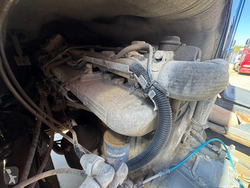 Vrachtwagen Scania 94 - 300 (MANUA GEARBOX /...