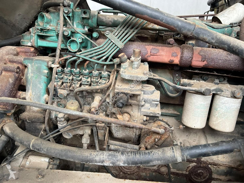 Teherautó Volvo 6 - 16 (MANUAL PUMP / STEEL...