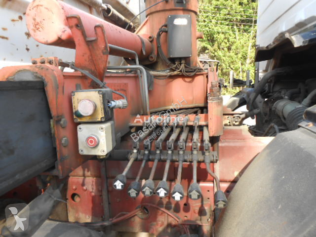Kamion Mercedes Allradkipper mit Kran MB AK
