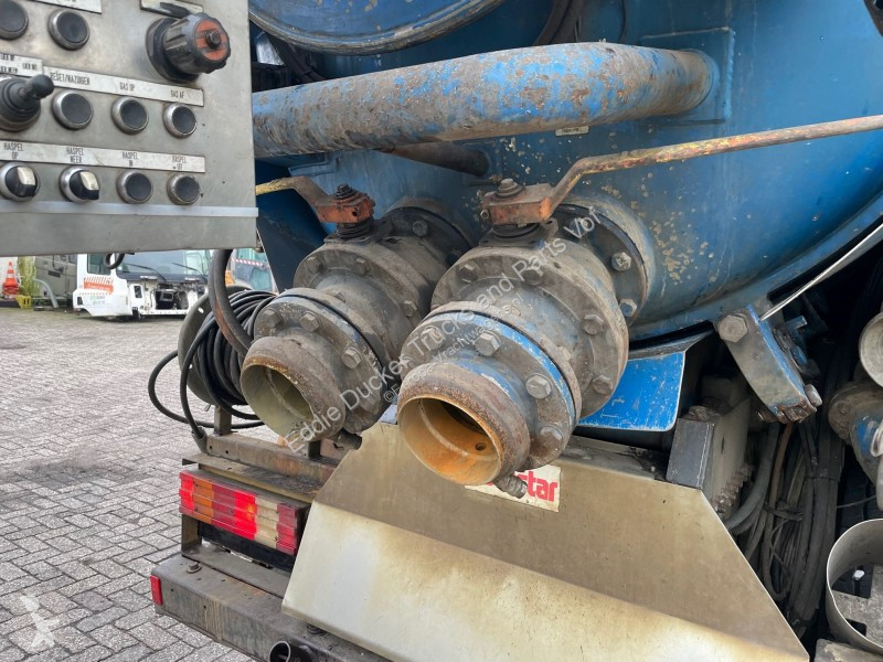 Camião Mercedes ACTROS 4140 8X4 EURO 3 / VACUUM