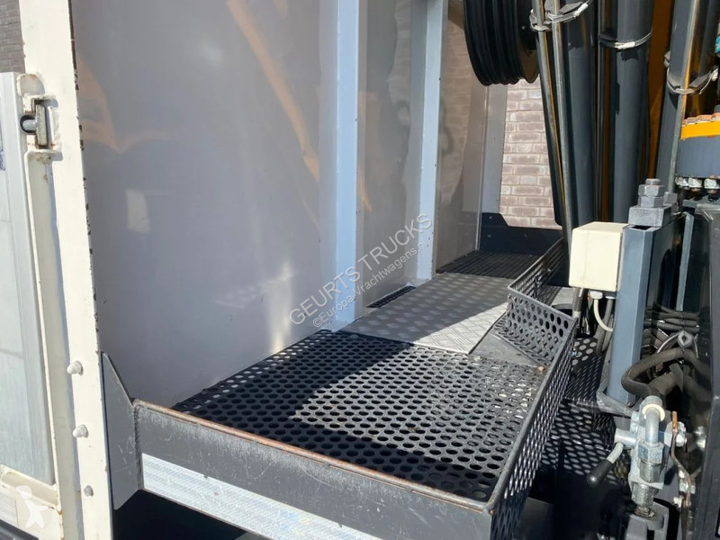 Kamion Scania P250 6X2 + COPMA 510.7 + JIB J4...