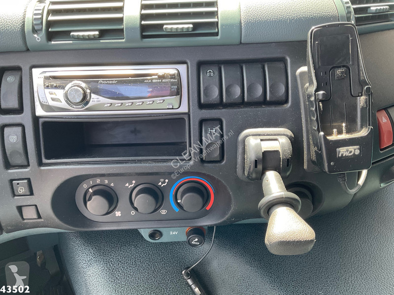 Vrachtwagen DAF FAX 85  340 Droge stoffen blaas...