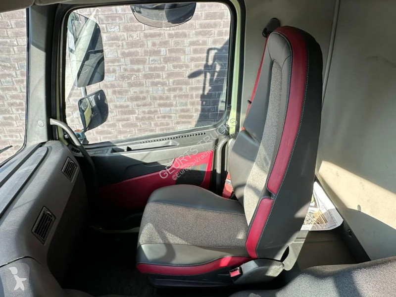 Kamion Volvo 540 10X4 10X4 HEAVY DUTY MINING KH...