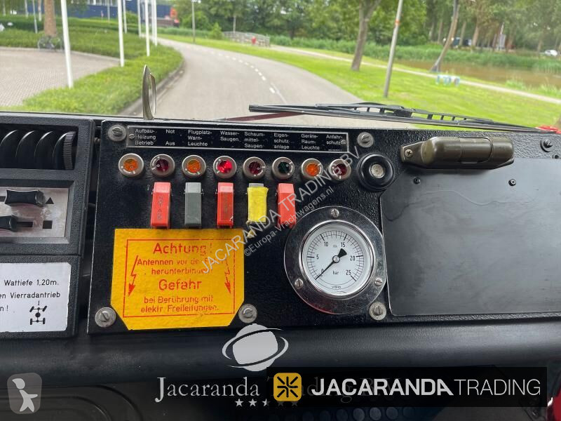 Vrachtwagen Unimog FIRE TRUCK 1000L (5x IN...