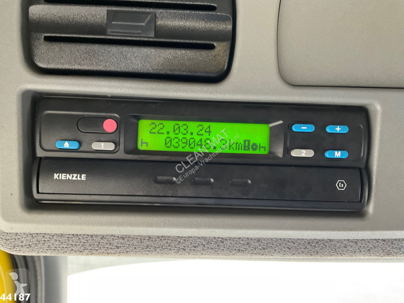Kamion Mercedes 815 Wumag Elevant 17 meter...