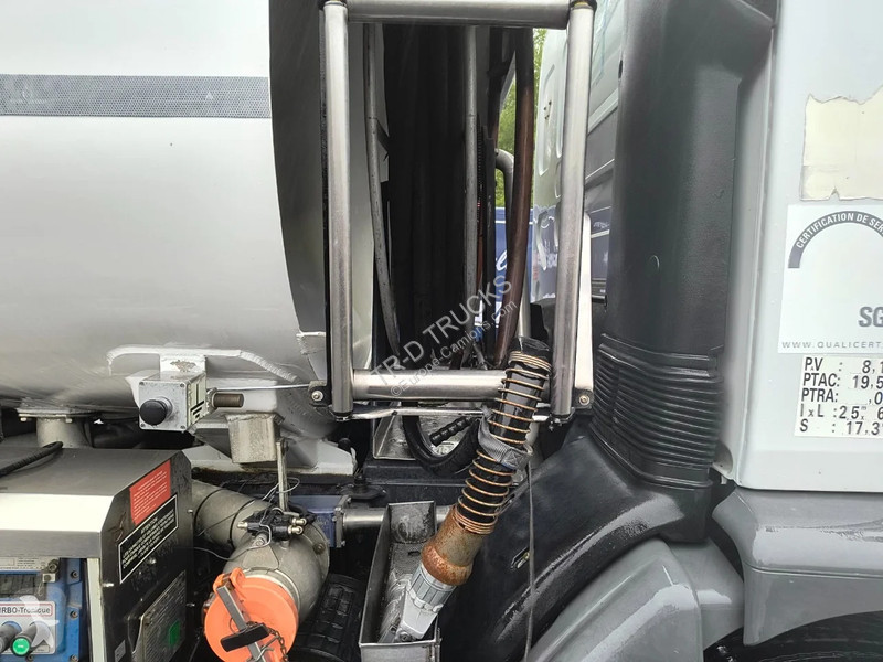Camion Renault 320 13000L FUEL / CARBURANT - 4...