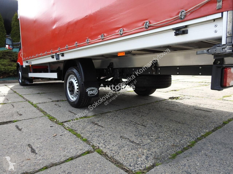 Veicolo commerciale Iveco DAILY 35S18 PLANDEKA...