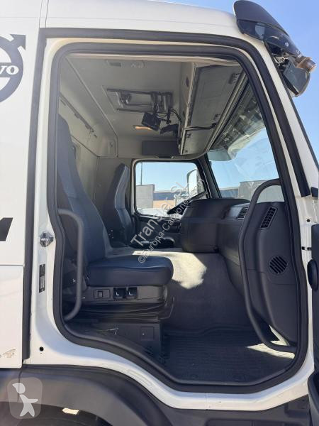 Kamion Volvo 360 FM
