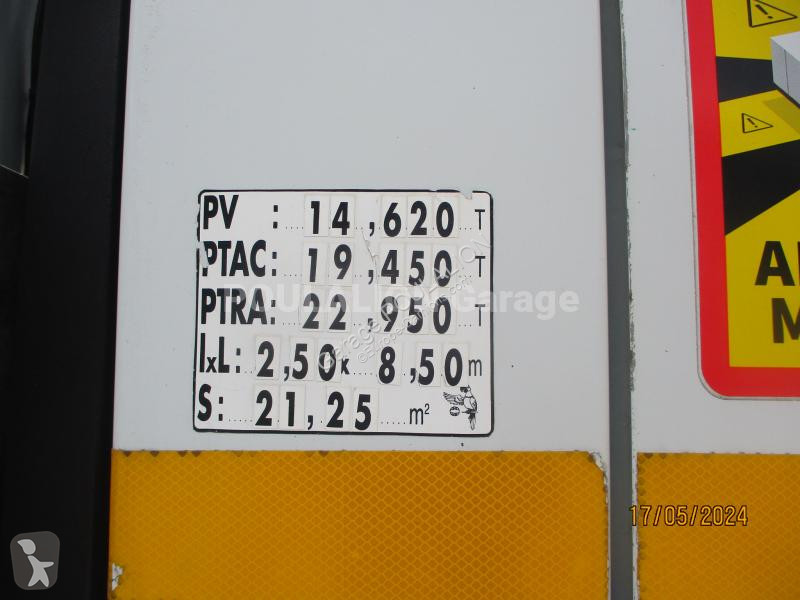 Vägmaskiner Renault HY0CUREUR cuve 6,8m3