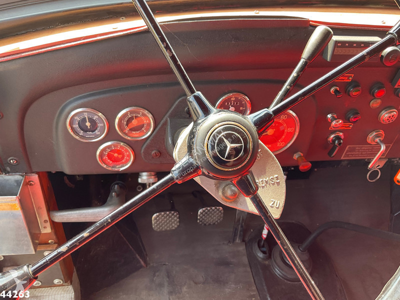 Kamion Mercedes L 311 Oldtimer euerwehrfahrzeug...