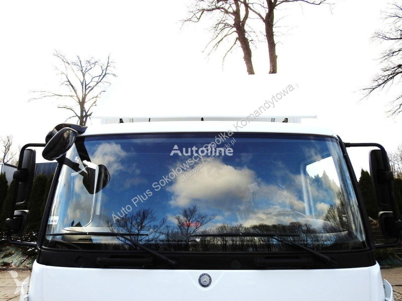 Camion Mercedes ATEGO 12.24 KONTENER WINDA 18...