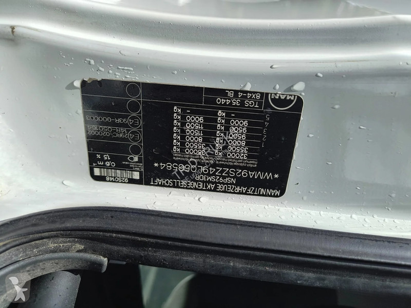 Kamion MAN 33.400 ECOVRAC 8X4 - RETARDER