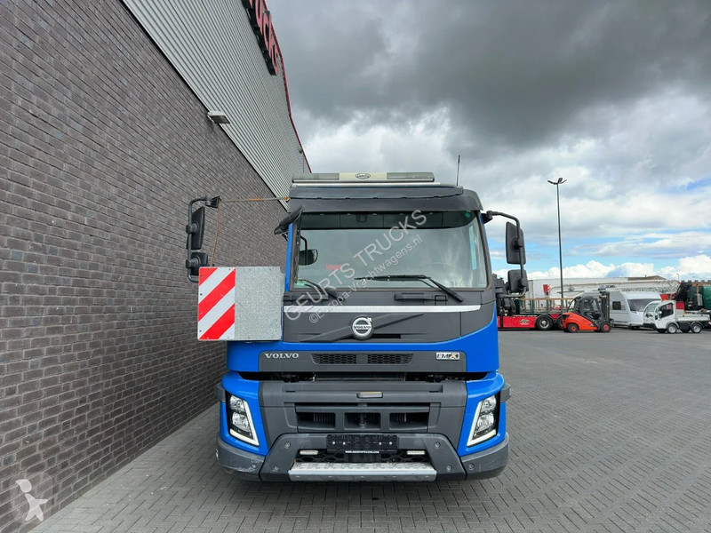 Kamion Volvo FMX 420 6X2 + PALFINGER PK...
