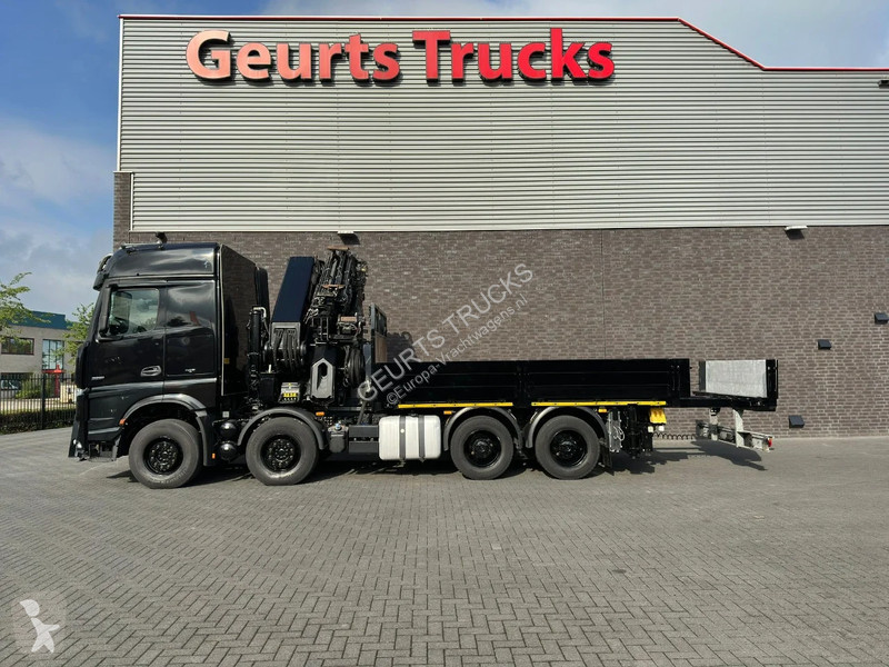Camion Mercedes 3251 8X4 + HIAB 1058 E-8 + JIB...