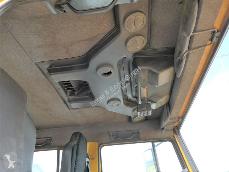 Camion Unimog U4000 437/25 DoKa AHK KLIMA...