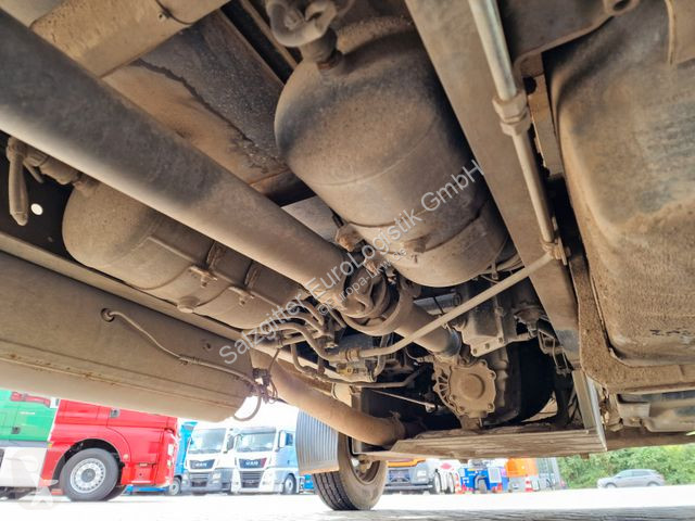 Camión Mercedes 818D / Ladebordwand / ex....