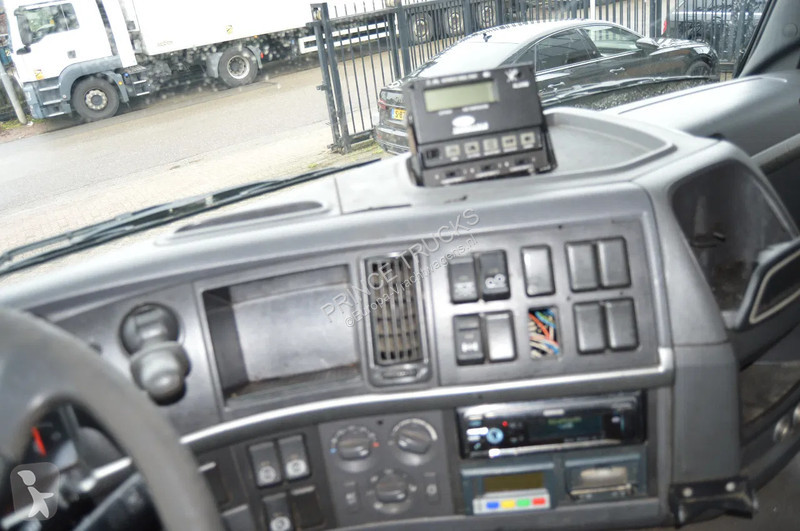 Camion Volvo FM 370 * EURO5 * CARRIER SUPRA 950...