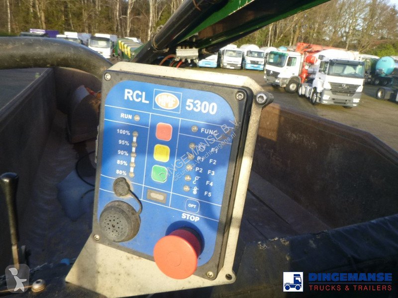 Kamion Iveco AD340T36 8x4 RHD tipper + HMF 1244 Z1