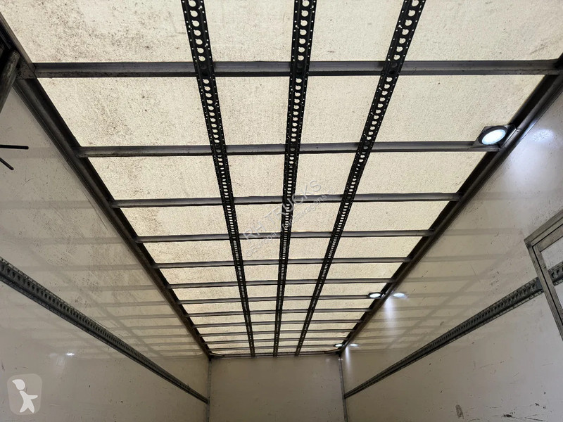 Kamion Mercedes 1927 4X2 4 UNITS EURO 6...