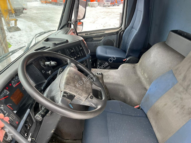 Camion Volvo 340 6x2 ORIGINAL MILEAGE !