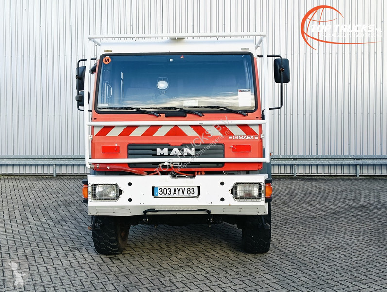 Camion MAN 18.220 4x4 -4.000 ltr -200 ltr Foam...