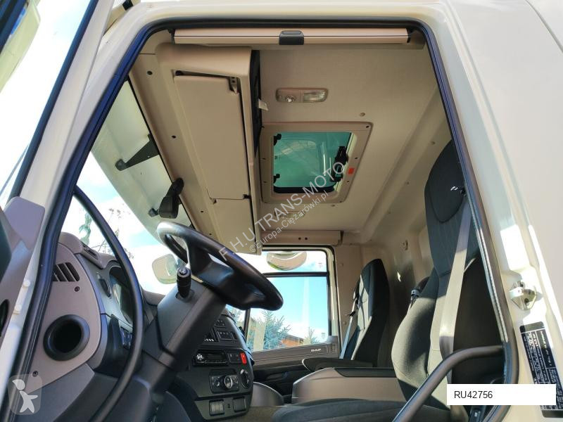 Camion DAF CF 300 EURO 6 RAMA 9,20 LAWETA HAK...