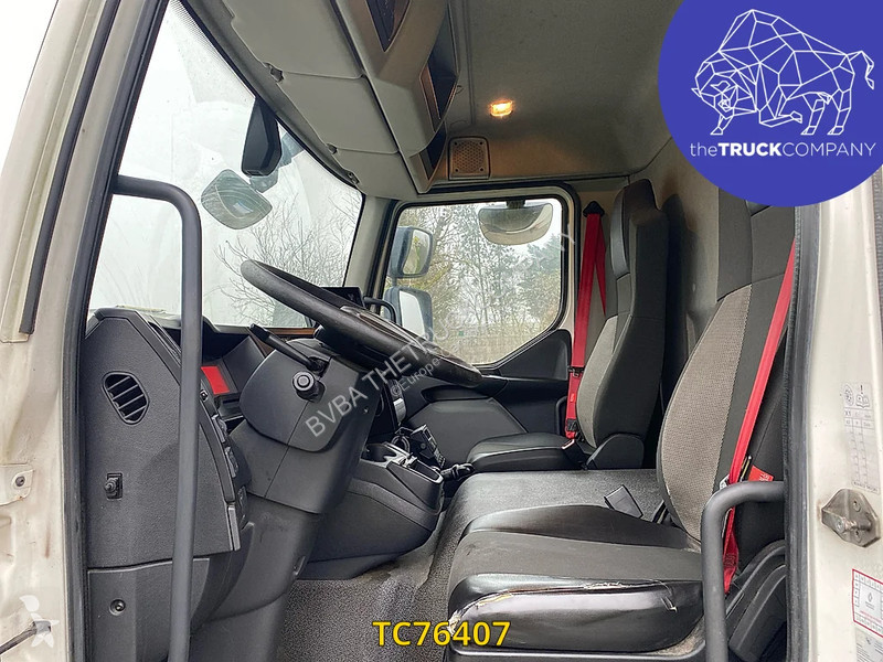Camion Renault D 210