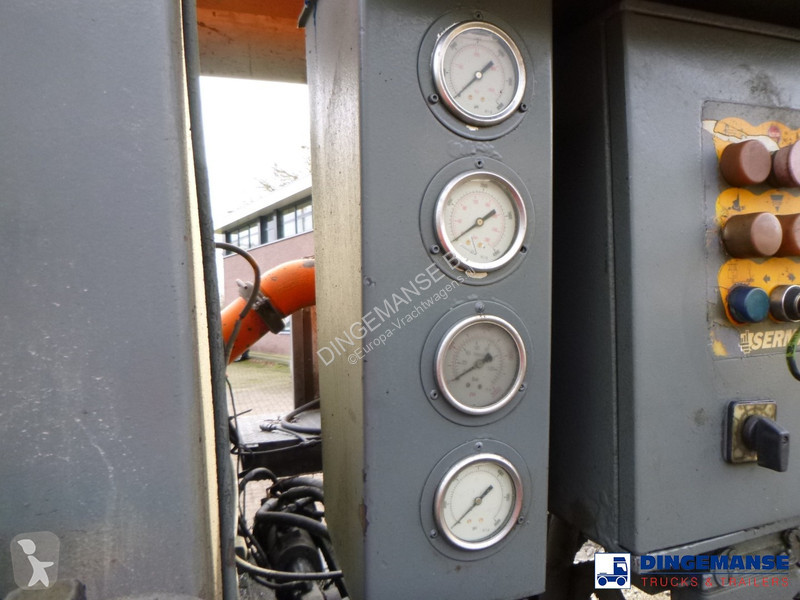 Camion Mercedes 2633 6x4 RHD Sermac SCL 130...