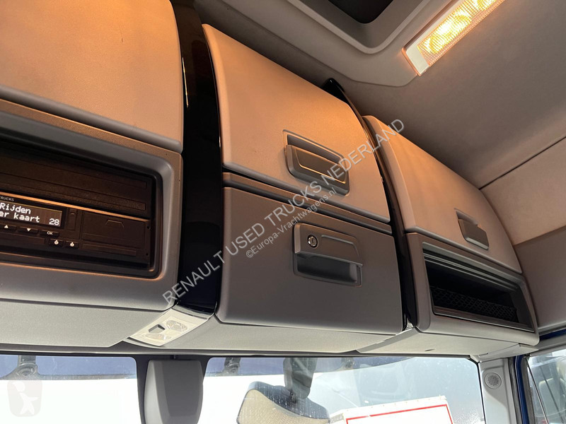 Lastbil Renault T-11 SLEEPERCAB 380 P6X2 COMFORT