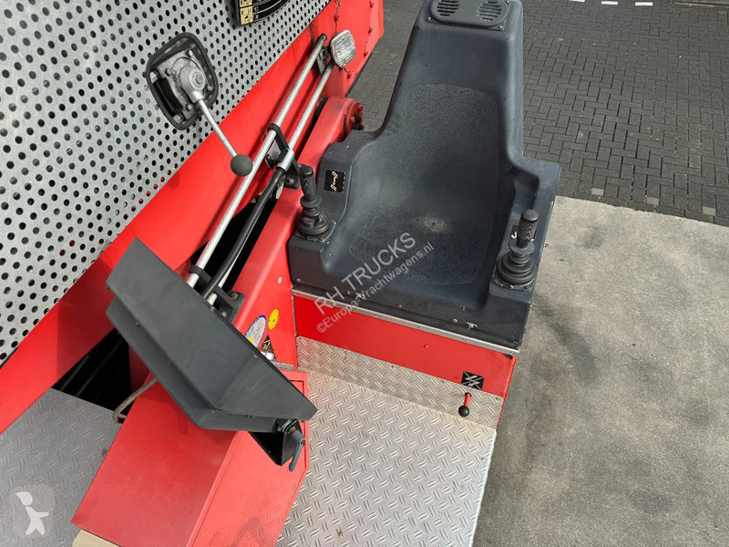Kamion Mercedes OF MAGIRUS 24 METER + KORF +...