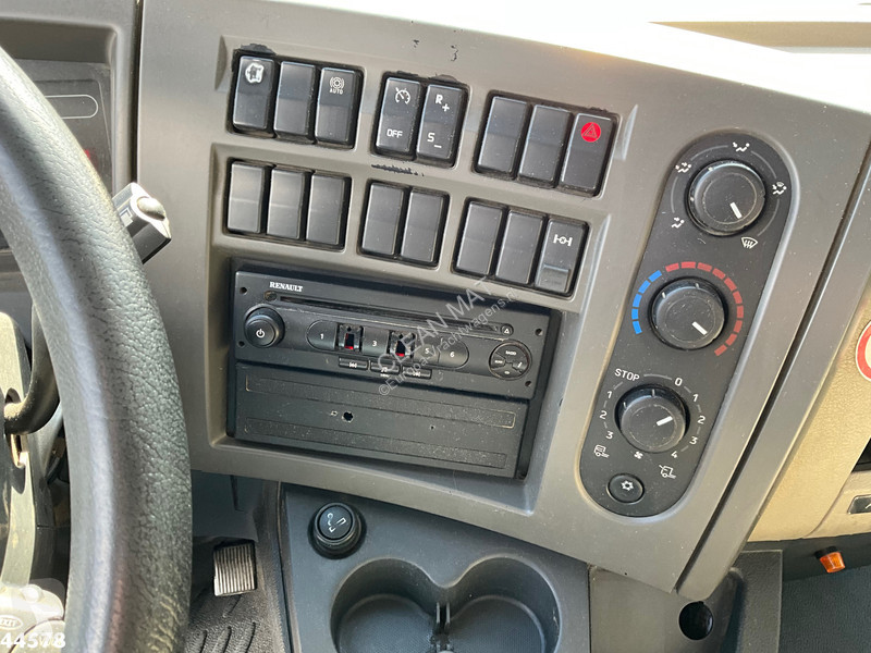 Camion Renault 300.12 Manual Hiab 8 Tonmeter...