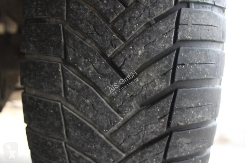 Camion Mercedes 310 ColdCar 3+3 Türen  -33°C