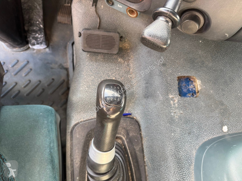 Kamion DAF 65CF 220 EURO 3 MANUAL GEARBOX