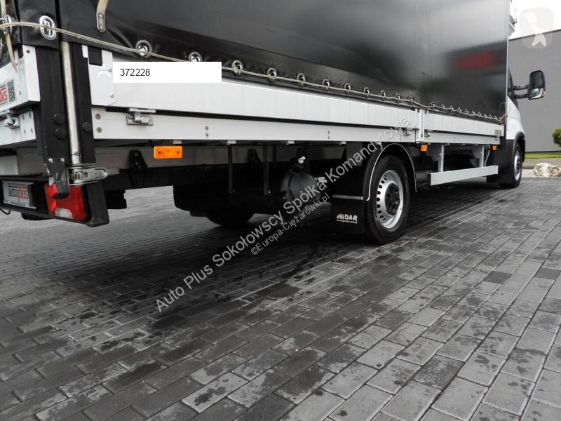 Veicolo commerciale Iveco DAILY  35S18 PLANDEKA...
