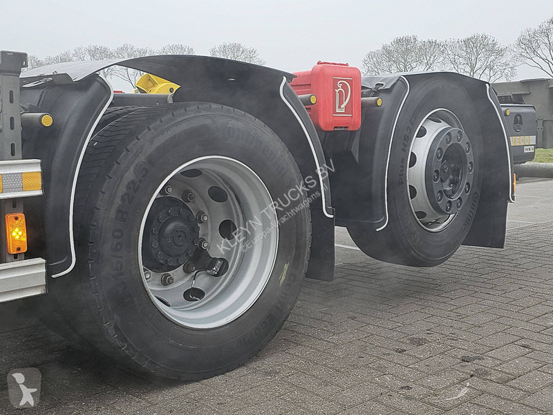 Camion Iveco AS260S46 LNG INT. STEERAXLE
