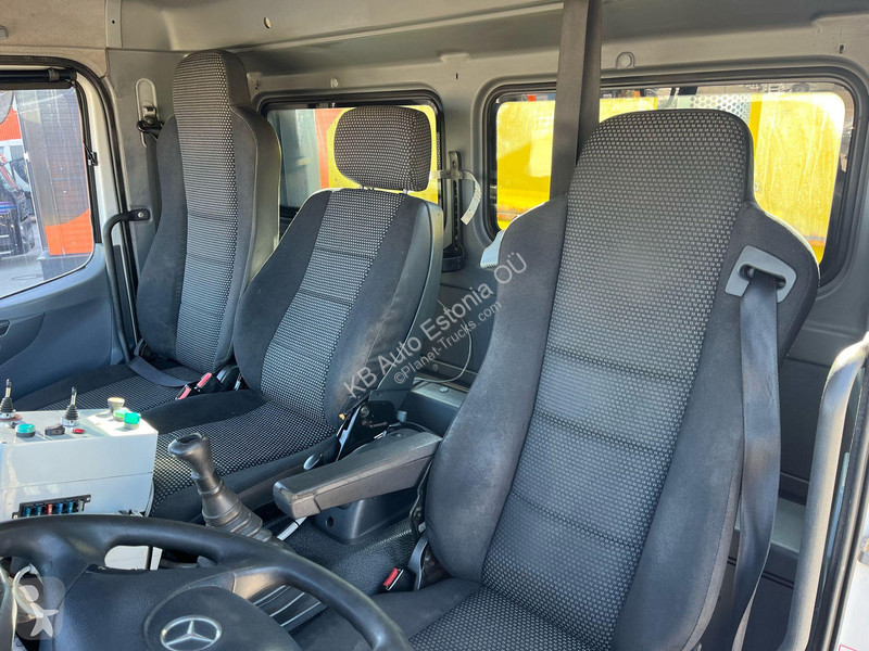 Kamion Mercedes 1824 4x4 POSSIBLE TO BUY WITH...