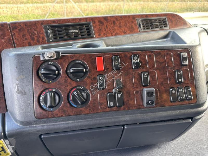 Kamion Mercedes 2643